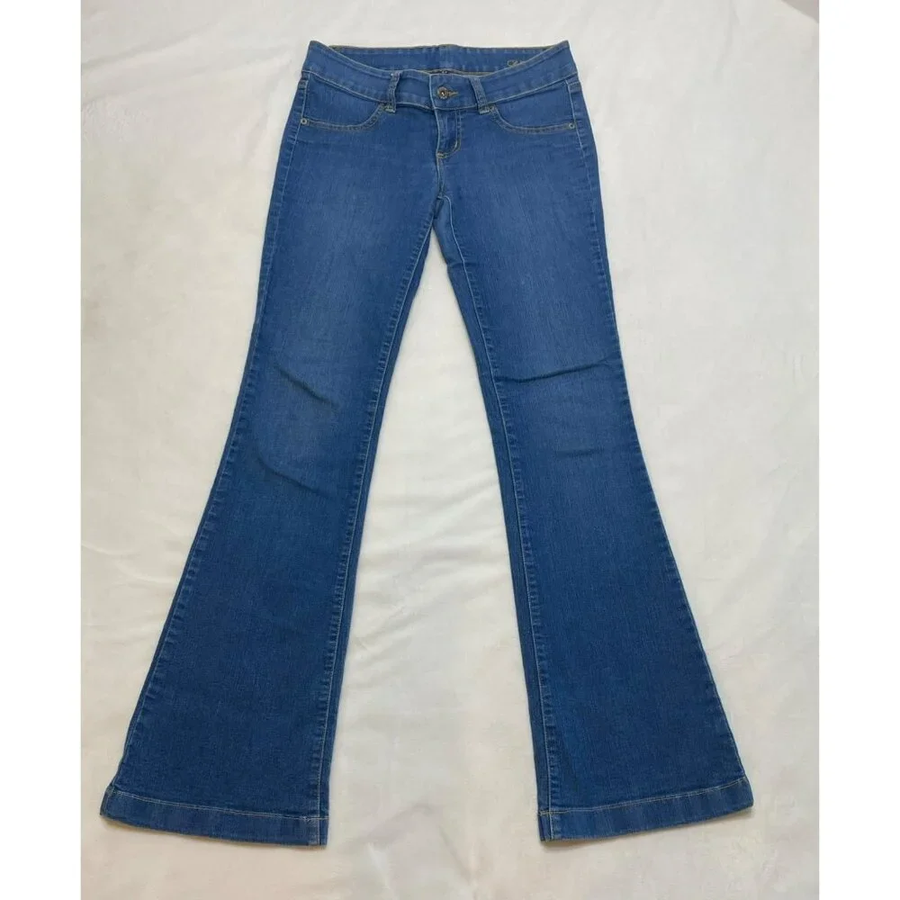 CARMAR Ladies Low Rise Flare Jeans Size 27